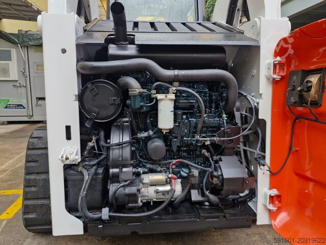 Tractor compacto BOBCAT T300