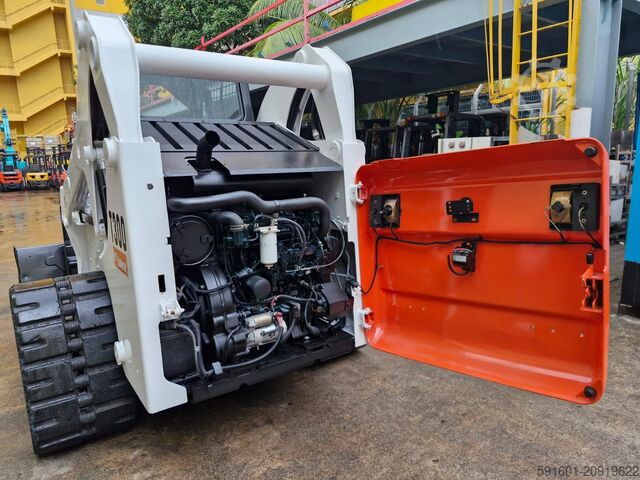 Tractor compacto BOBCAT T300