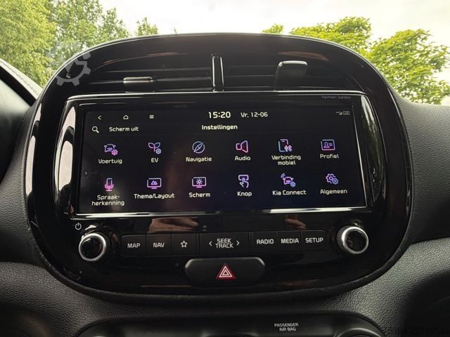 Van KIA Soul e-Soul DynamicLine 64 kWh LED Navi Kamera