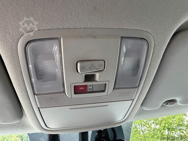 Van KIA Soul e-Soul DynamicLine 64 kWh LED Navi Kamera