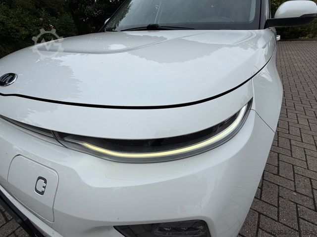Van KIA Soul e-Soul DynamicLine 64 kWh LED Navi Kamera