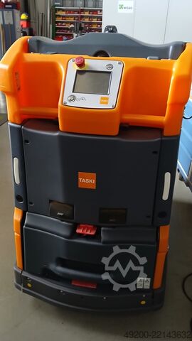 Schrobzuigmachine TASKI Swingobot 2000