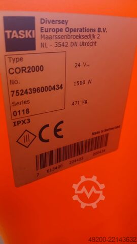 Schrobzuigmachine TASKI Swingobot 2000