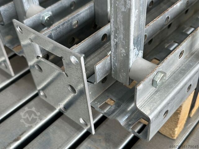 Pallet racking system High bay racking Dexion P 90 / 29,99 lfm. / St: 1.500x1.100 / Tr.: 2.900 mm