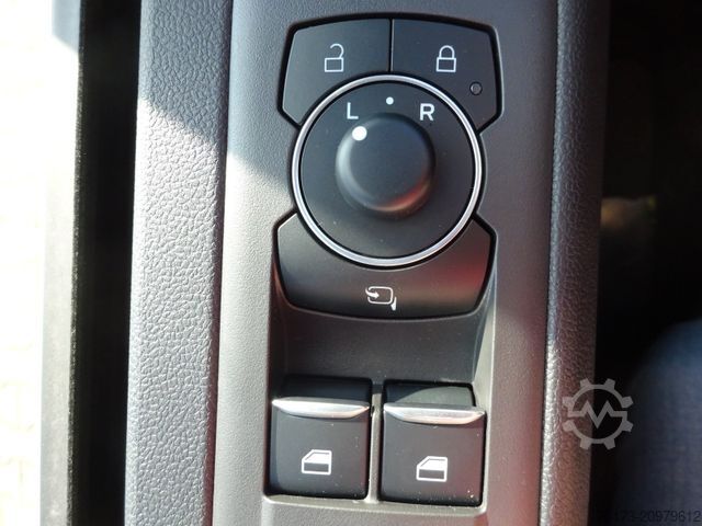 Minibus FORD Transit Custom L2 Trail 4x4 Kombi AHK Matrix 360