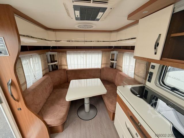 Caravane HOBBY Excellent 460 UFe Dachklimaanlage + Mover