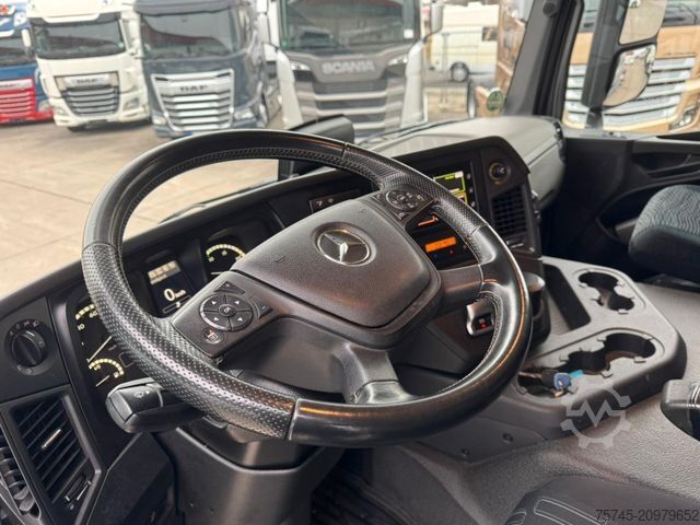 Standardowy ciągnik siodłowy MERCEDES-BENZ ACTROS 1843 * LIEGE * 6.830 KG * 1. HAND * TOP *