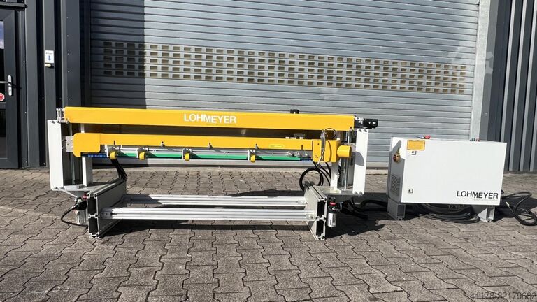 Unité de nettoyage LC-T1 (en haut) avec Power-Channel Wood IQ Lohmeyer LC-T1