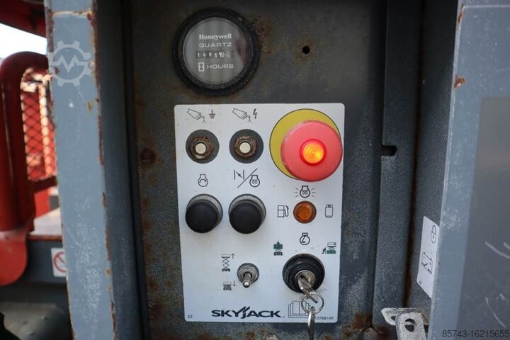 Schaarlift SkyJack SJ6826 Diesel, 4x4 Drive, 10m Working Height, 567k