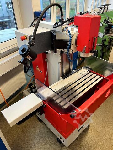 Fresadora EMCO Emcomat FB-3L