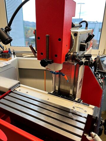Fresadora EMCO Emcomat FB-3L