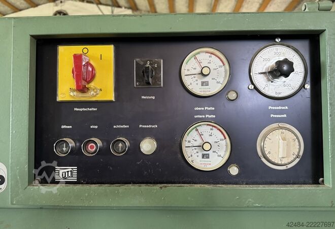 Fineerpers Ott JU 2211