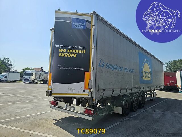 Sliding tarpaulins Fruehauf 