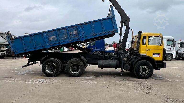 Camião basculante com grua Renault G 290 Manager (POMPE MANUELLE / GRUE / LAMES / ...