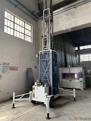 Hydraulisch hefplatform voor bediener, draagvermogen 200 kg. Sordella 