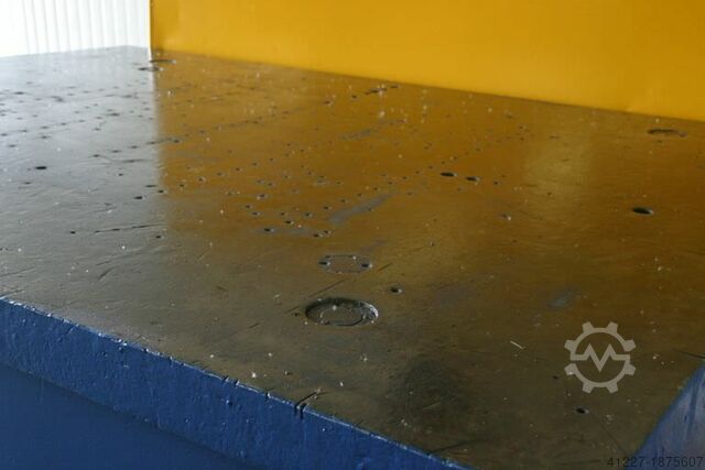 Klemmen plaat Stahl Abmessungen 1755/2410/H845 mm