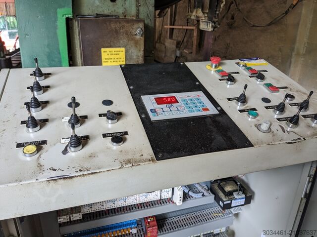 Complete sawmill MANITOU 3 T 4-wheel drive GILLET REYNEPONT MEM 