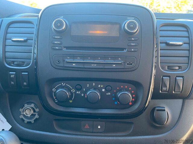 Panelová dodávka OPEL Vivaro B Kastenwagen L1H1  2,7t*Ahk*90 tkm *