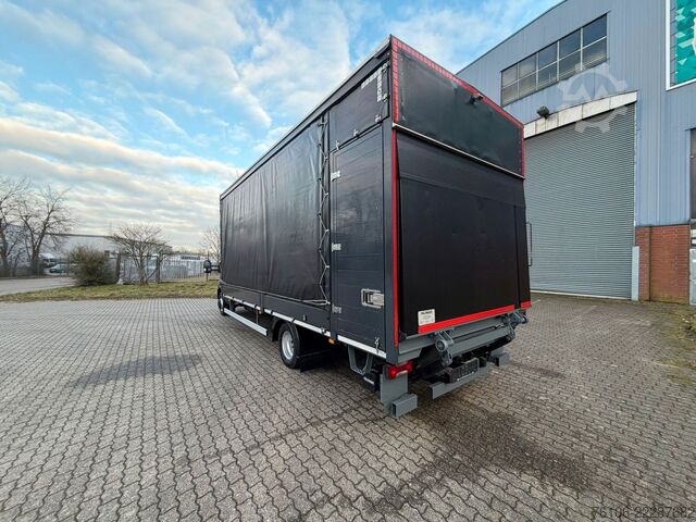 Gardinsidad skåpbil IVECO Daily 72C18 Hi-Matic Pritsche Plane+LBW*2 stück