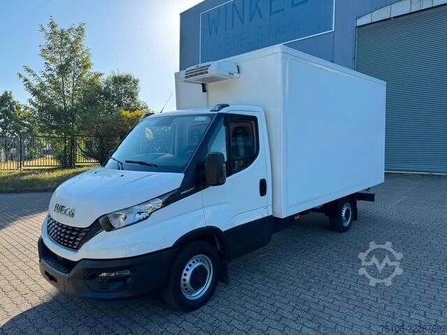 Furgone isotermico frigorifero IVECO Daily 35S12 Hi-Matic Tiefkühlkoffer *Thermoking*