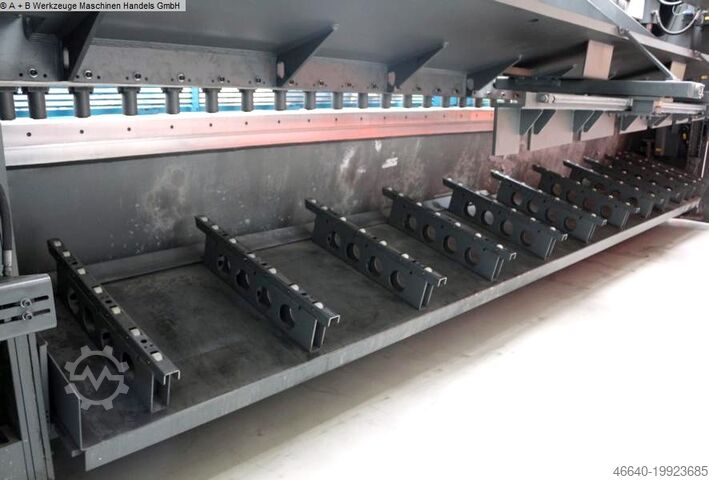 Guillotineskärare - hydraulisk HACO HSLX 6006