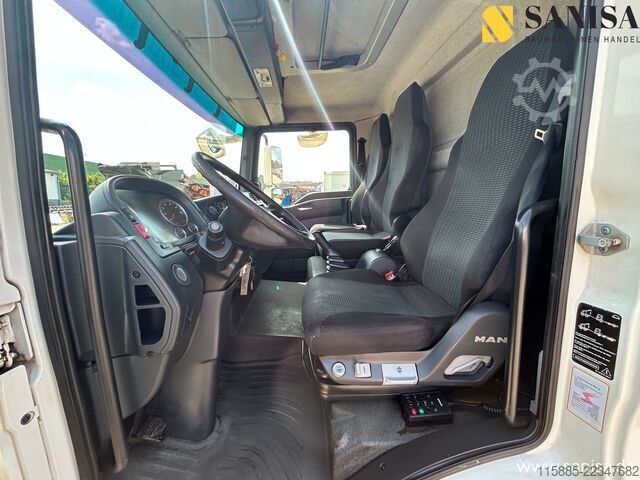 Furgone trasportatore di auto MAN TGL 8.180/Doppeldecker/Seilwinde/Blyss DS12