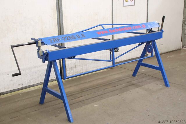 Svängbar bockningsmaskin 2250 x 0,8 mm Dachdecker ZRF-2250