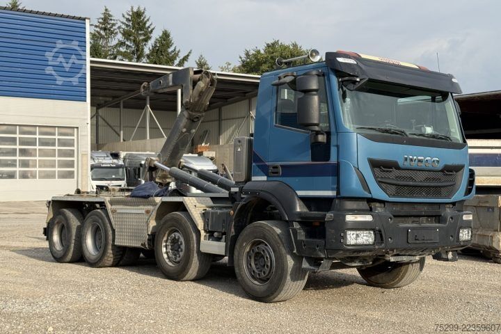 Haakarm vrachtwagen Iveco 340T45 8x4 Trösch / Swiss-Vehicle