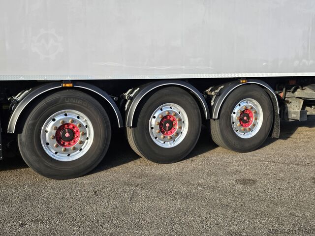 Kølet/frosset transport Vedecar LPRS 24 / LIFT AXLE / THERMO KING / TAIL LIFT