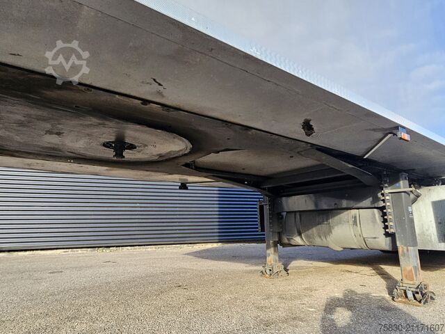 Kølet/frosset transport Vedecar LPRS 24 / LIFT AXLE / THERMO KING / TAIL LIFT