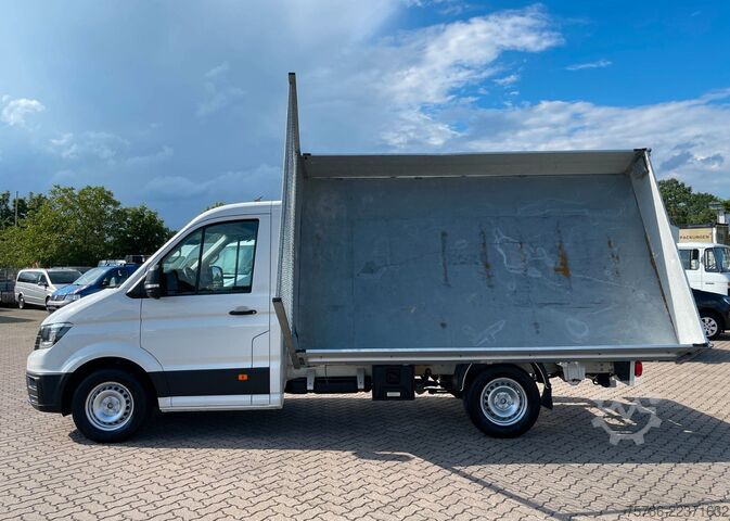 Kiepwagen bestelauto VOLKSWAGEN Crafter 35 L2 4x4 MOTION/ Schoon Kipper/ AHK/ AC