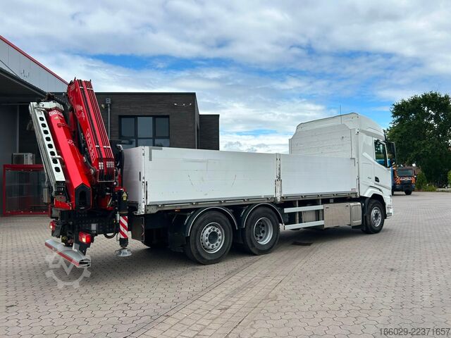 Vrachtauto met open laadbak DAF XF 480 Baustoffpritsche mit Fassi Ladekran F235