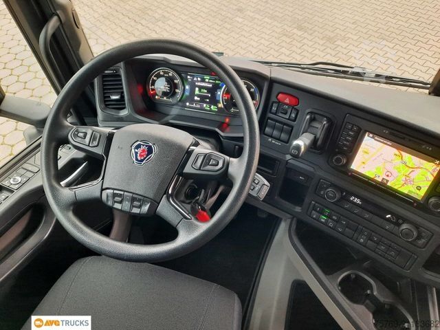 Standardowy ciągnik siodłowy SCANIA R 460 2-Kreis-Kipphyd Retarder Standklima 2xTank