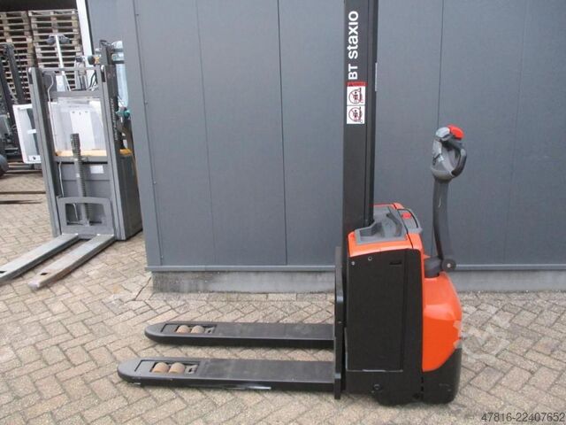 Hoogheffende palletwagen BT SWE 080L