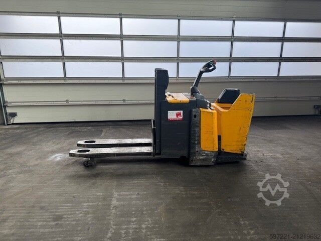 Στοιβαχτές παλετών Jungheinrich ERD 220 -> Batterie aus 2019!