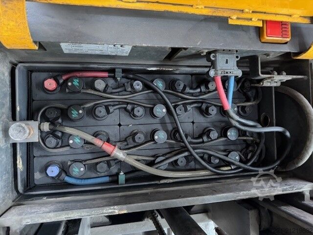 Στοιβαχτές παλετών Jungheinrich ERD 220 -> Batterie aus 2019!