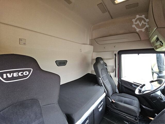 Standard-SZM IVECO S-WAY AD440S48