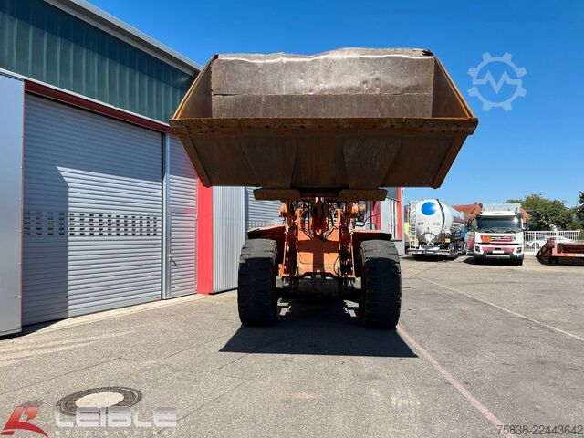 Pala gommata HITACHI ZW220-6*Klima*hydr. Schnellwechsler*11.000h*