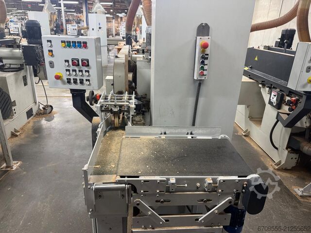 Vierzijdige schaafmachine TECH TOM Linia wstępnego strugania 2021