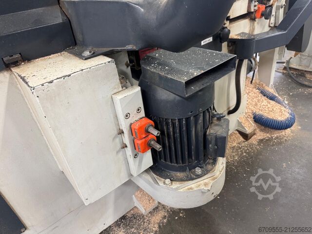 Vierzijdige schaafmachine TECH TOM Linia wstępnego strugania 2021