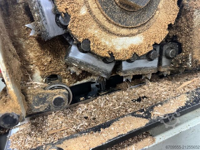 Vierzijdige schaafmachine TECH TOM Linia wstępnego strugania 2021