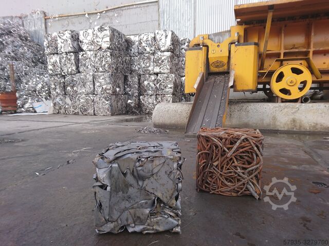 Förpackningspress Aymas Recycling Machinery HP3 (40x40) Baling Press