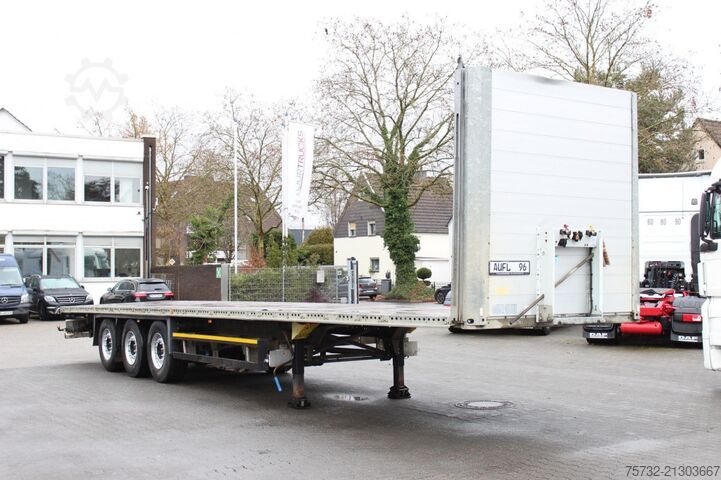 Açık yarı römork SCHMITZ Liftachse   Rungentaschen   Zurrösen   3 Stück!