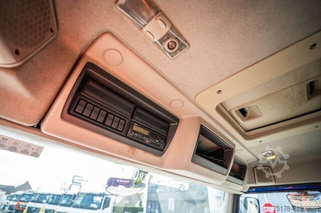 Dekzeil RENAULT PREMIUM 270 DXI +DHOLLANDIA 1.5T