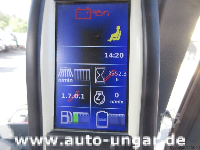Fejemaskine Hako CM 1600 Kehrmaschine 4x4 Baujahr 2018