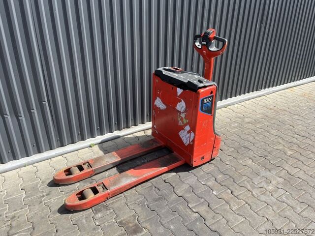 Porta-paletes manual Linde T16