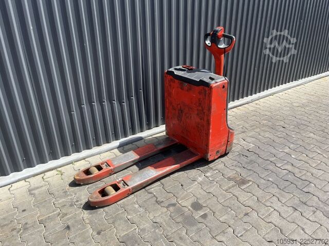 Porta-paletes manual Linde T16