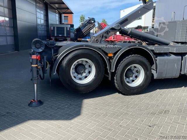 Kranbil Volvo FM 420 FM 420 8x4 HMF 5020 K8 + Joab Haakarm co...