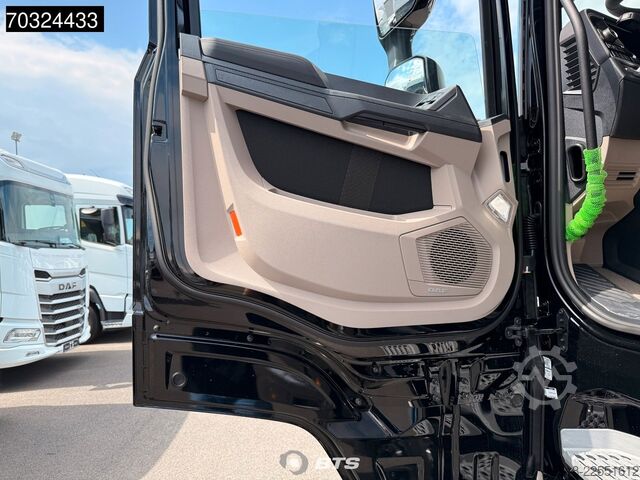 Τυπική μονάδα τράκτορα DAF XG 530 4X2 FT - ZF + Navi + Alcantara + Schwarz