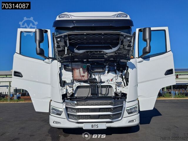 Τυπική μονάδα τράκτορα DAF XG 530 6X2 FTG - MX + Navi + VA 8t Parabel